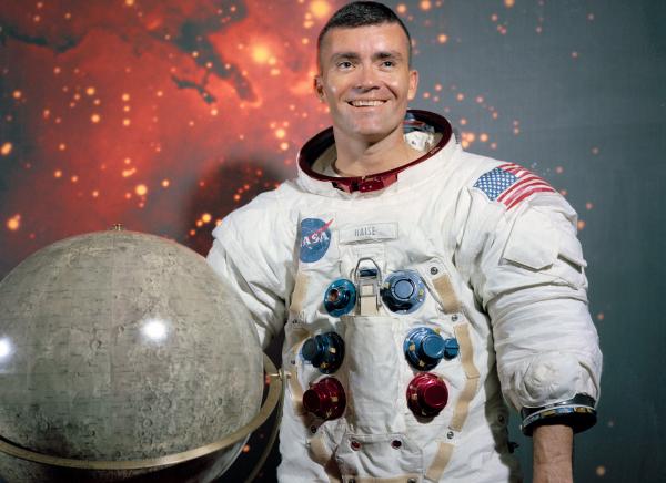 Astronaut Fred W. Haise, Jr. Astronaut Fred W. Haise, Jr.