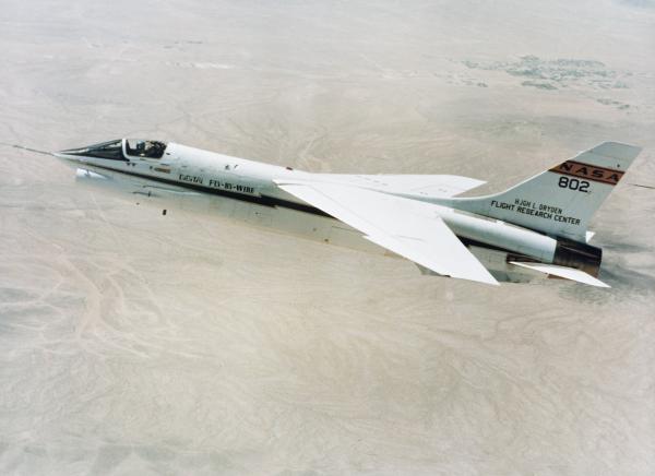 F-8 Digital Fly-By-Wire Test Flight F-8 Digital Fly-By-Wire Test Flight