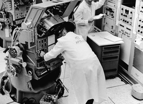 Apollo System Test Lab Apollo System Test Lab