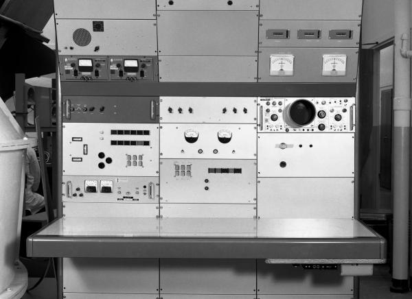 Command Module Simulation Monitoring Console Command Module Simulation Monitoring Console