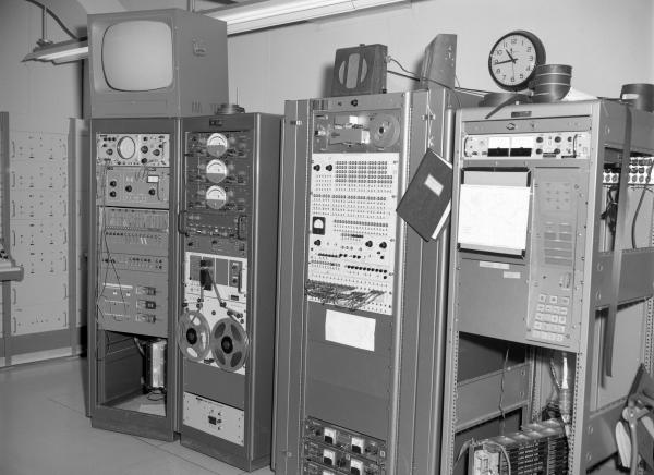 Apollo Analog Simulation Facilities Apollo Analog Simulation Facilities