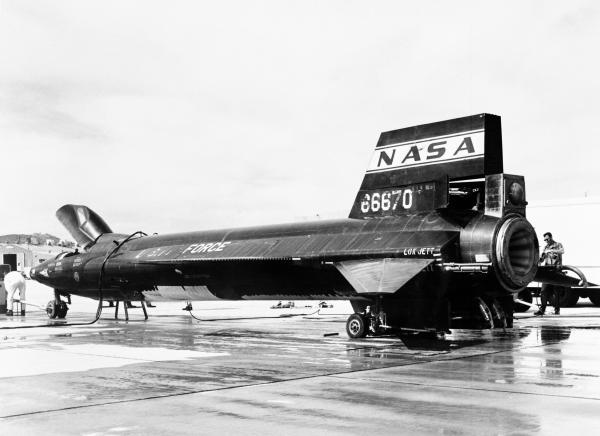 MIT Houijan Definition Project and X-15 Aircraft MIT Houijan Definition Project and X-15 Aircraft