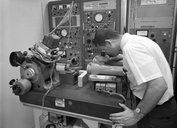 MIT Lab Engineer Testing Apollo Optics System MIT Lab Engineer Testing Apollo Optics System