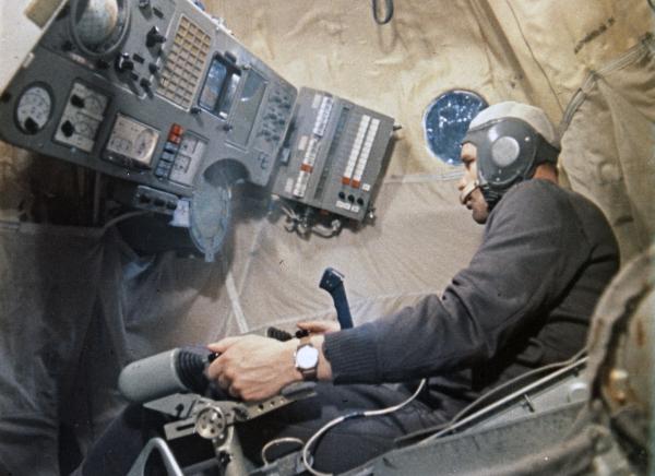 Russian Film Of Meeting In Space: Soyuz Russian Film Of Meeting In Space: Soyuz