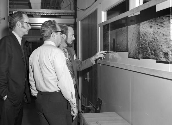 Apollo 14 Astronaut Ed Mitchell At Draper Lab 7 Apollo 14 Astronaut Ed Mitchell At Draper Lab 7