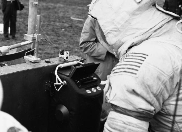 Apollo 17 Lunar Gravimeter Experiment Training Apollo 17 Lunar Gravimeter Experiment Training