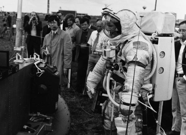 Apollo 17 Lunar Gravimeter Experiment Training Apollo 17 Lunar Gravimeter Experiment Training