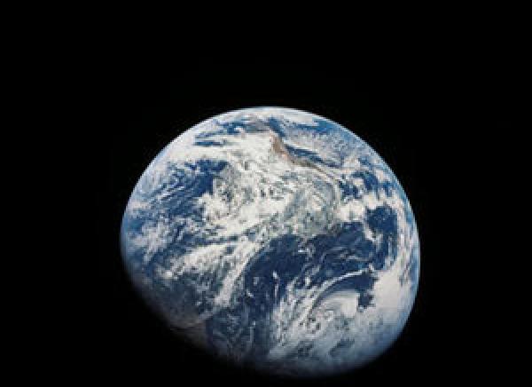 Earth View as Seen From Apollo 8 Spacecraft Earth View as Seen From Apollo 8 Spacecraft