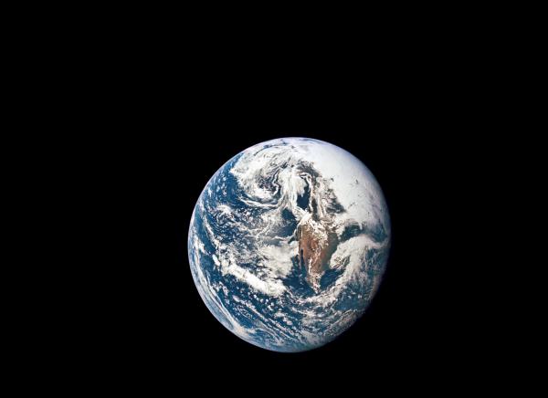 Earth View Seen By Apollo 10 Earth View Seen By Apollo 10