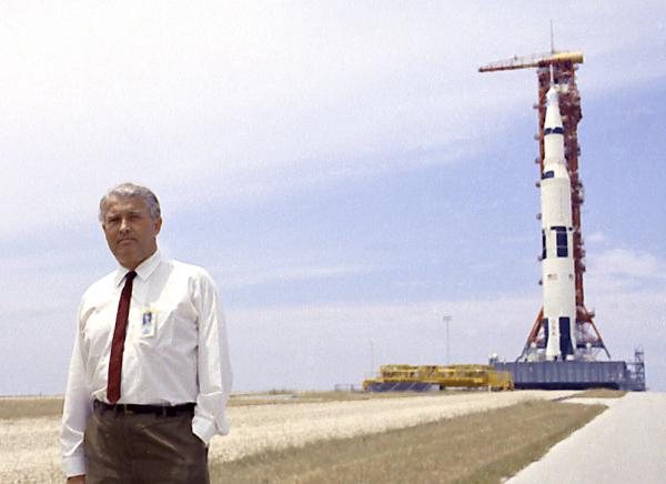 Dr. Von Braun With Apollo 11 Spacecraft Dr. Von Braun With Apollo 11 Spacecraft