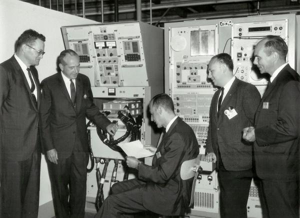 MIT Lab Engineer Eldon C. Hall and others with the Apollo Guidance Computer MIT Lab Engineer Eldon C. Hall and others with the Apollo Guidance Computer