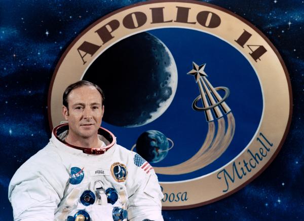 Edgar Mitchell Apollo 14 Astronaut Edgar Mitchell